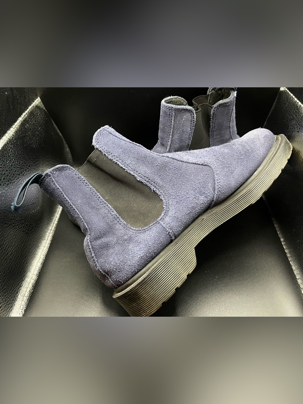 Dr Marten’s 2976 Blue Suede Chelsea Boots size US 6 Women’s